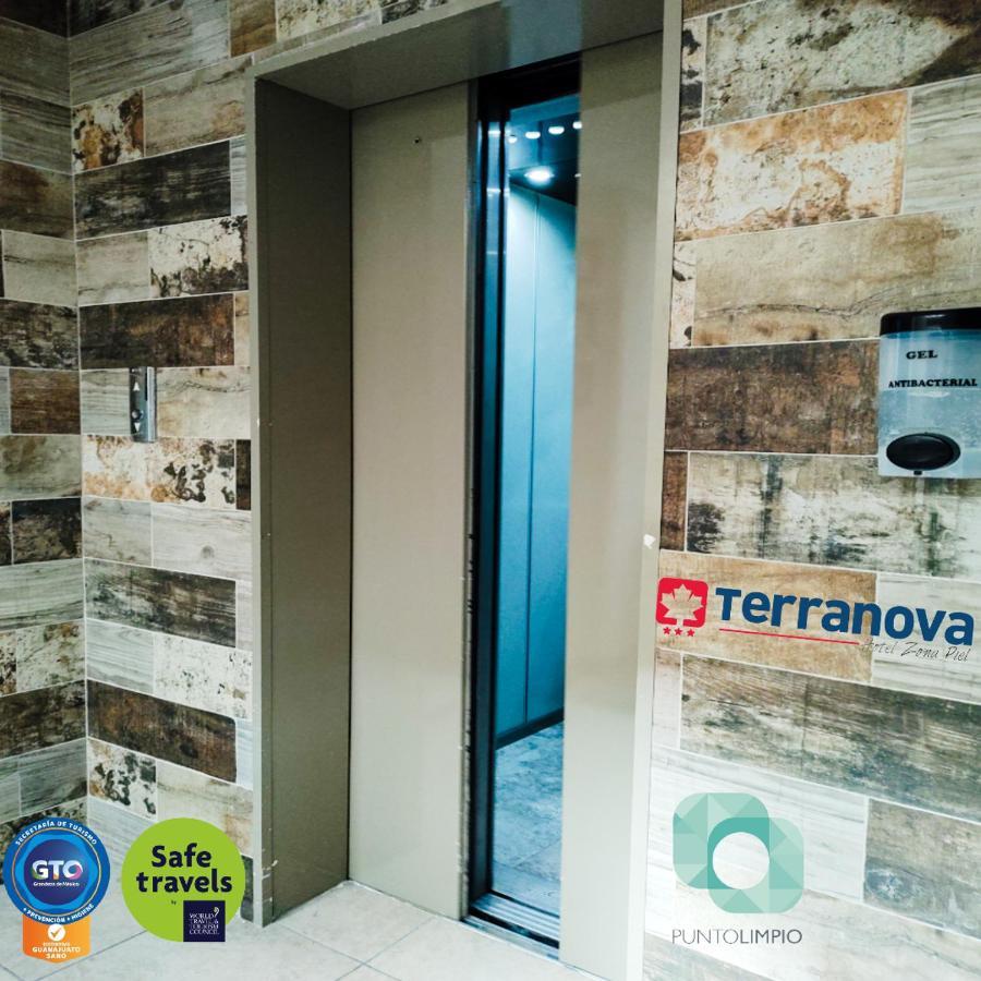 Hotel Terranova León Exterior foto